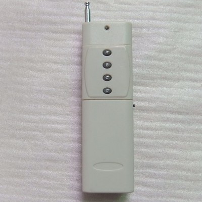 探秘3000米無線發(fā)射器與四鍵遙控器 大功率遙控器的技術(shù)演進(jìn)與市場(chǎng)格局